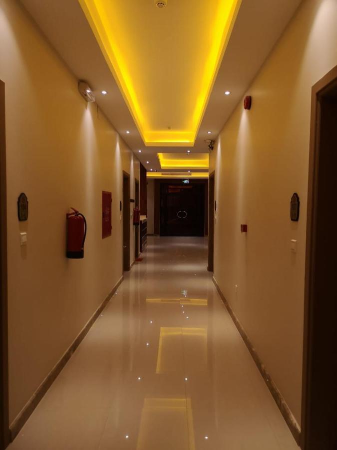 Makarem Hotel Apartments Эр-Рияд Экстерьер фото