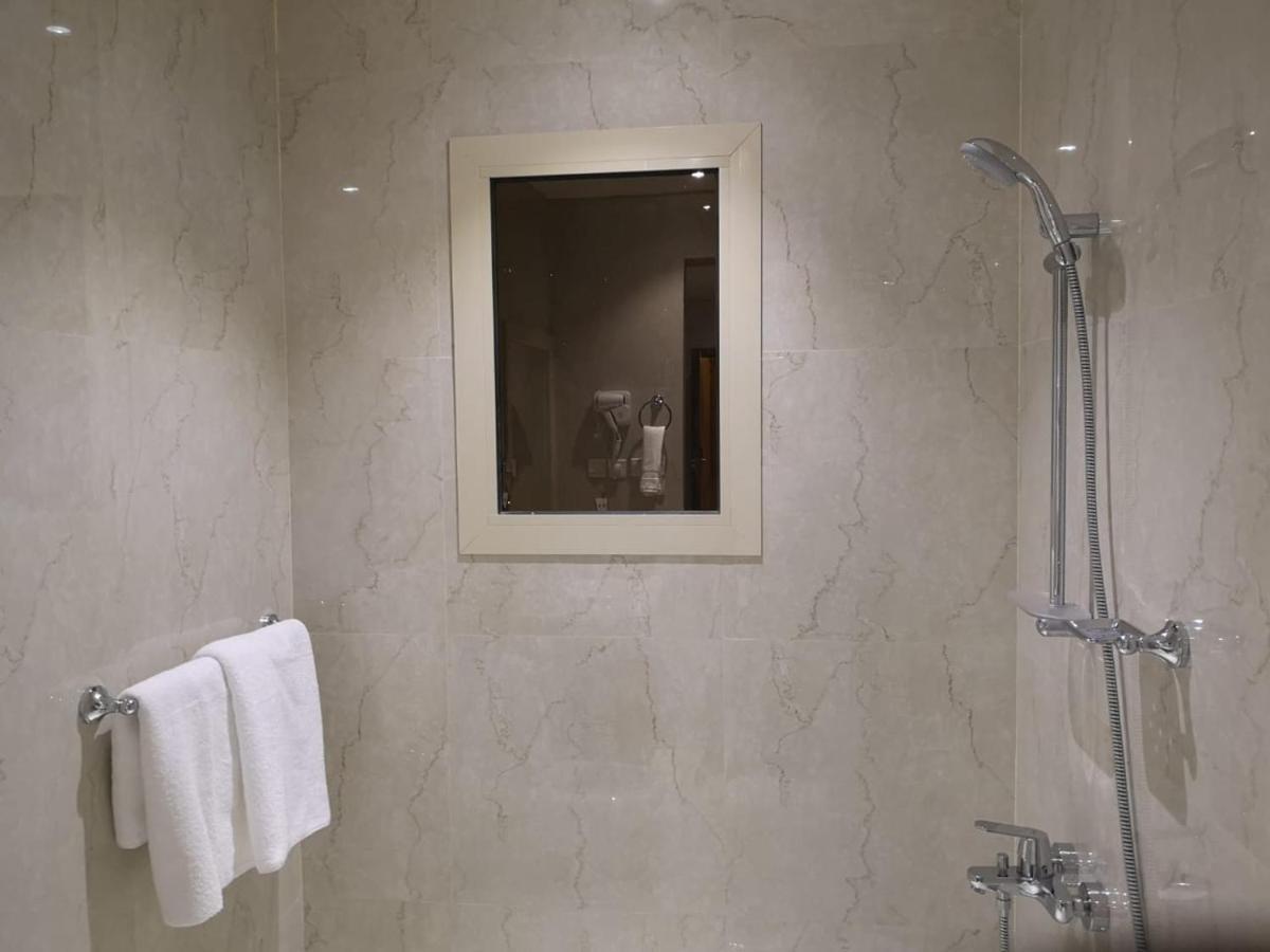 Makarem Hotel Apartments Эр-Рияд Экстерьер фото