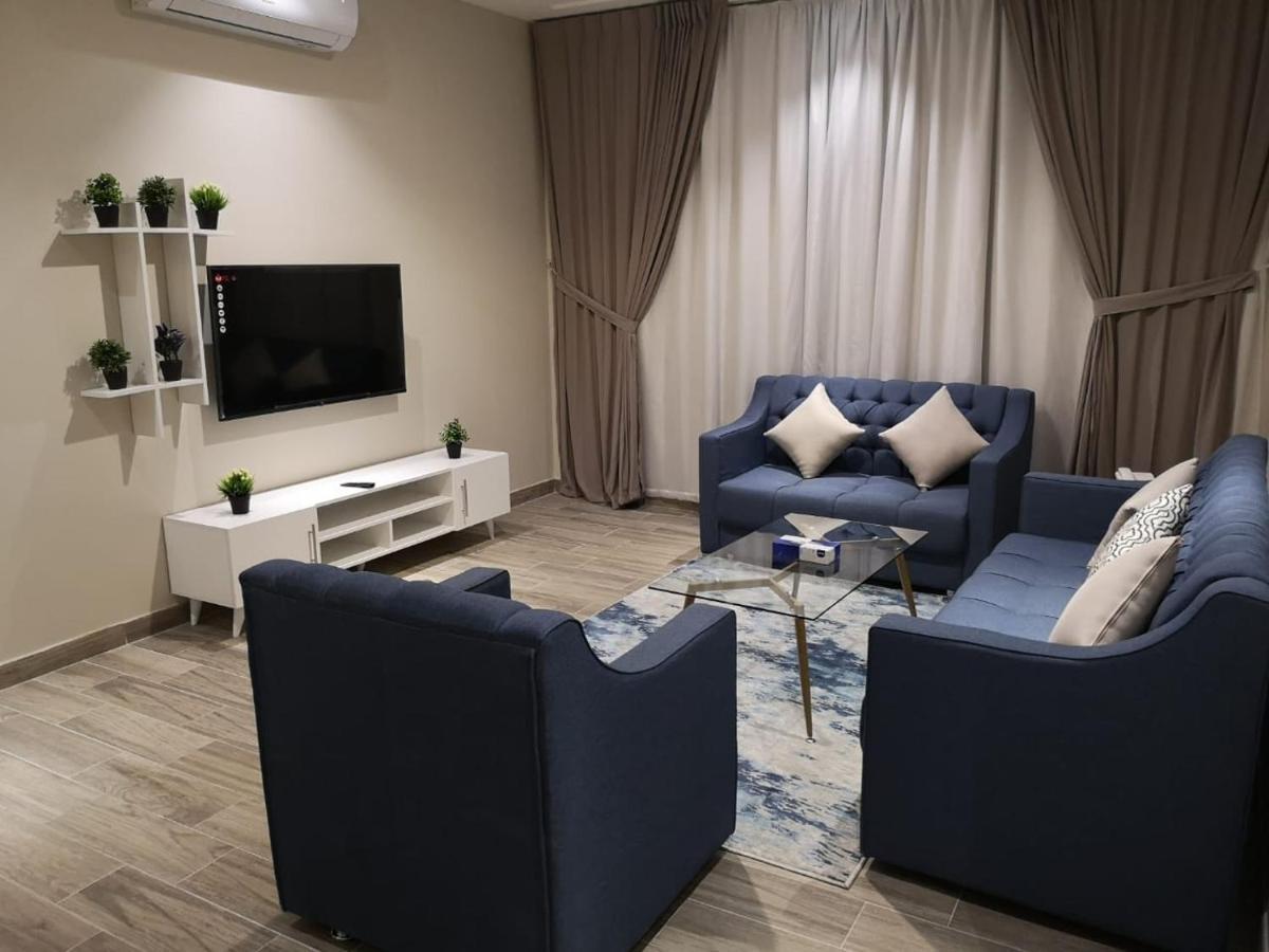 Makarem Hotel Apartments Эр-Рияд Экстерьер фото