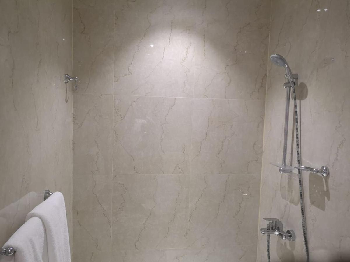 Makarem Hotel Apartments Эр-Рияд Экстерьер фото